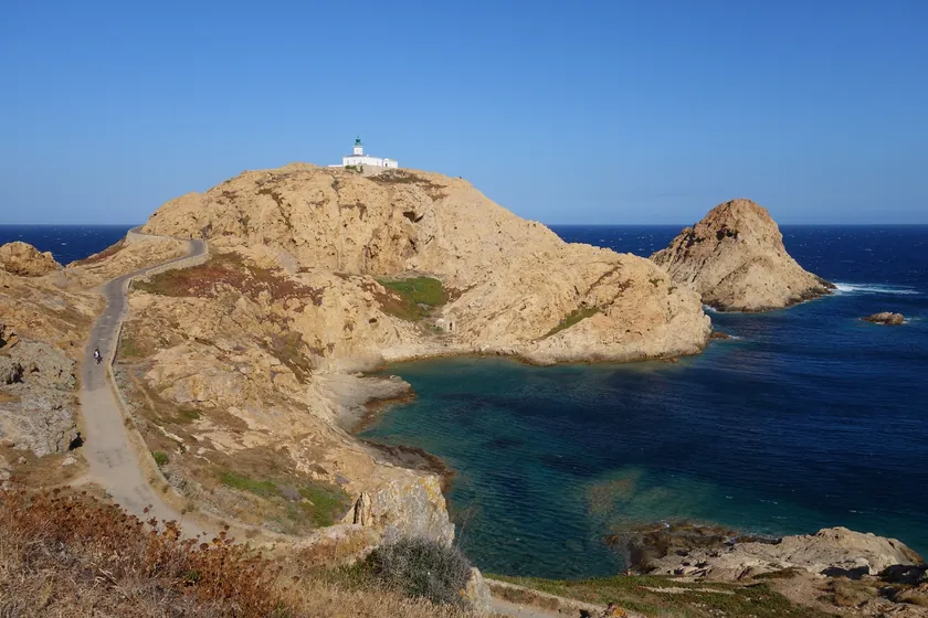 Phare de la Pietra à L'Île-Rousse