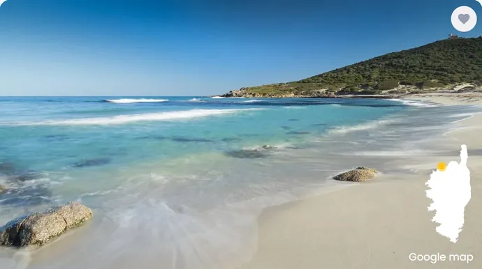 Plage de Bodri près de L'Île-Rousse, en Haute-Corse